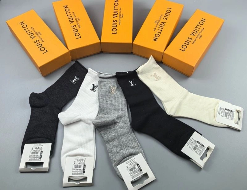 Louis Vuitton Socks Sporty 273585