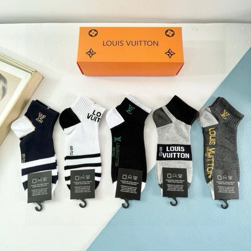 TechFriendly Louis Vuitton Socks 273596