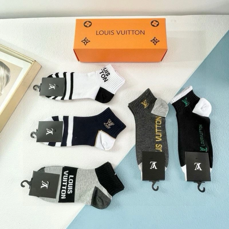 TechFriendly Louis Vuitton Socks 273596