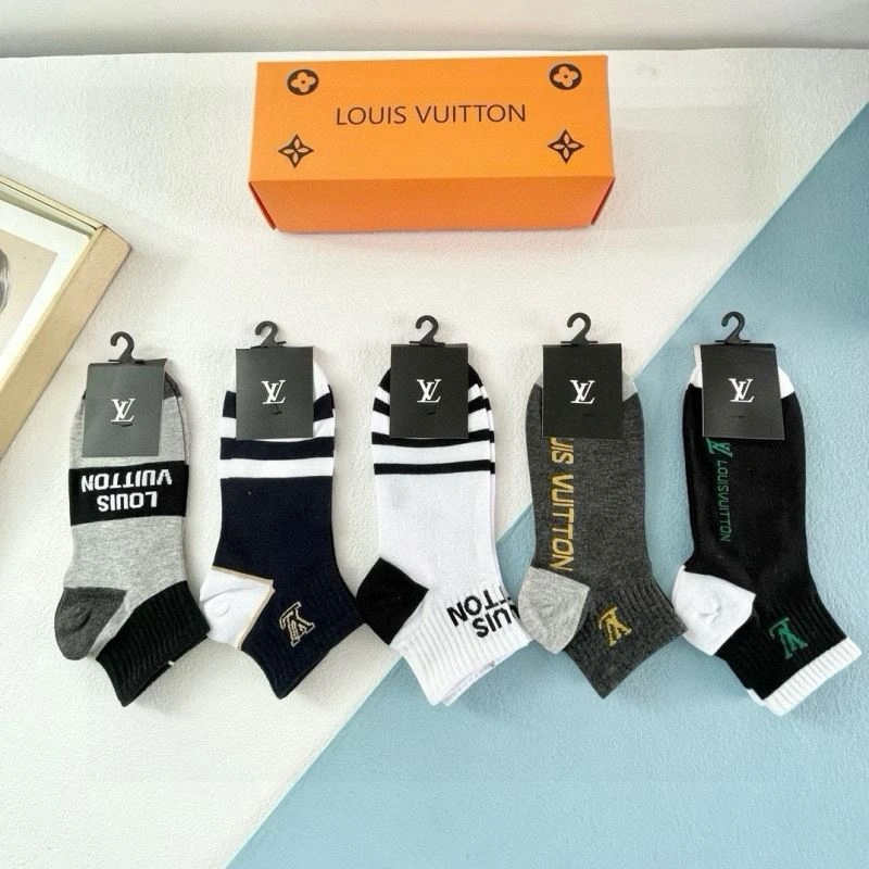 TechFriendly Louis Vuitton Socks 273596