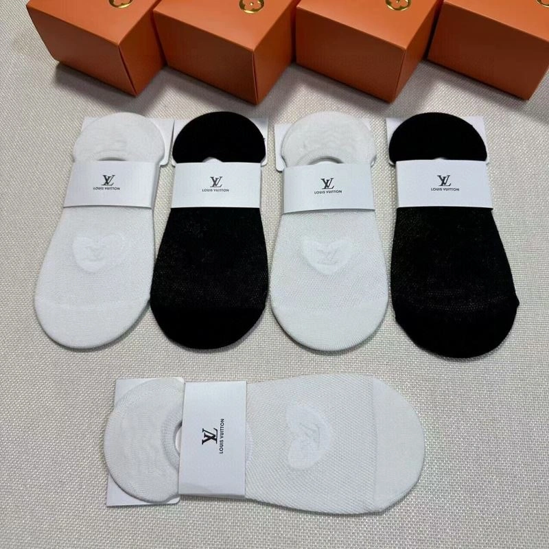 TechFriendly Louis Vuitton Socks 273603
