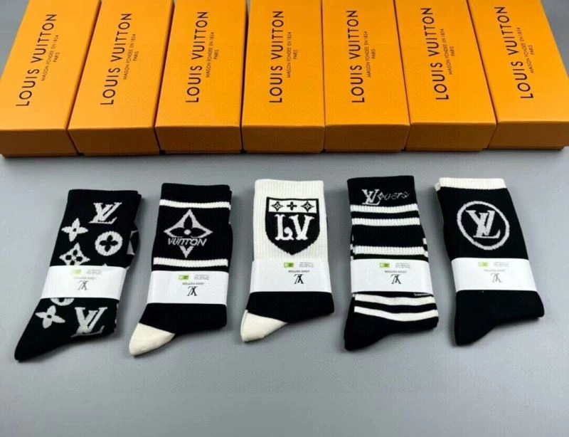 TimelessDesign Louis Vuitton Socks 273591