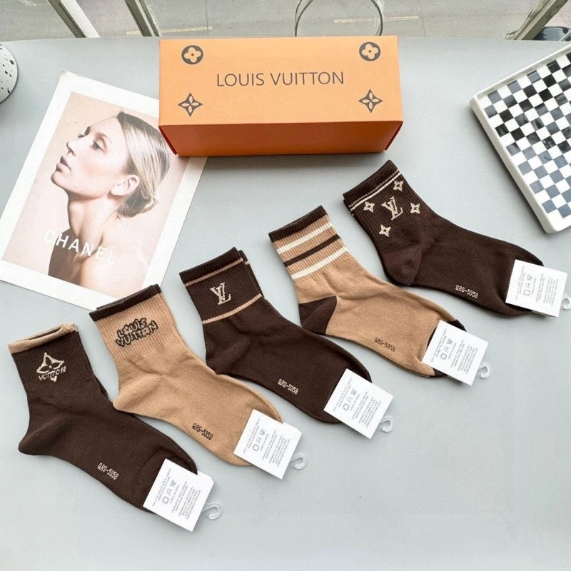 Louis Vuitton Socks Cozy 273602