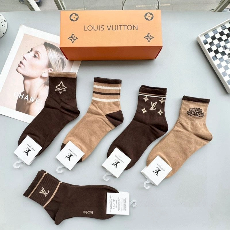 Louis Vuitton Socks Cozy 273602