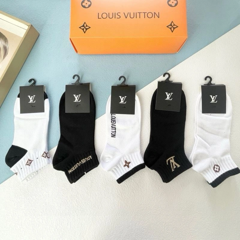 TravelReady Louis Vuitton Socks 273572