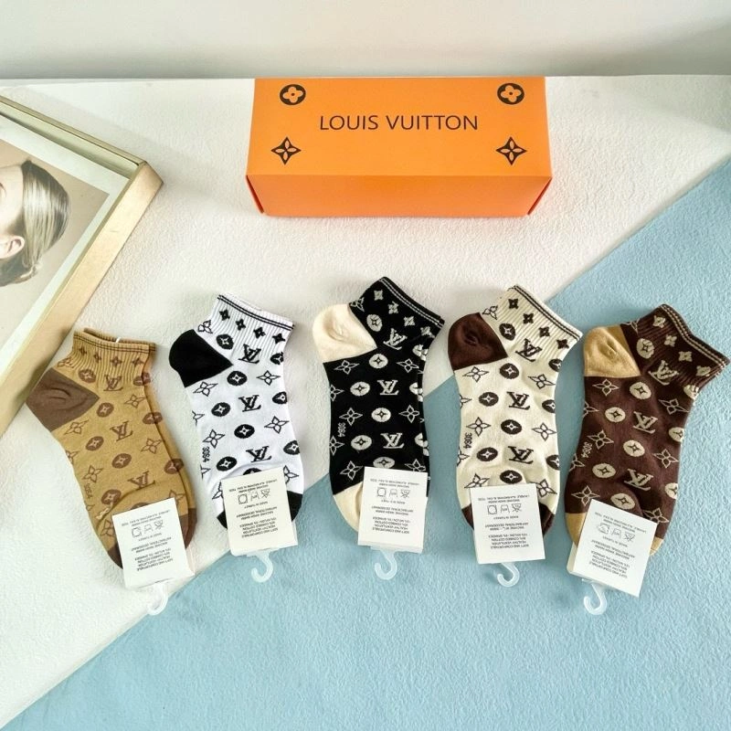 Premium Louis Vuitton Socks 273574