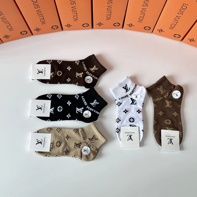 Breathable Louis Vuitton Socks 273583