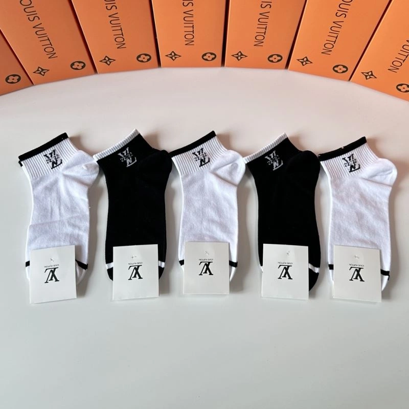 GoodFit Louis Vuitton Socks 273579
