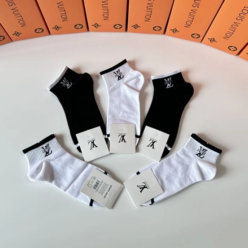GoodFit Louis Vuitton Socks 273579