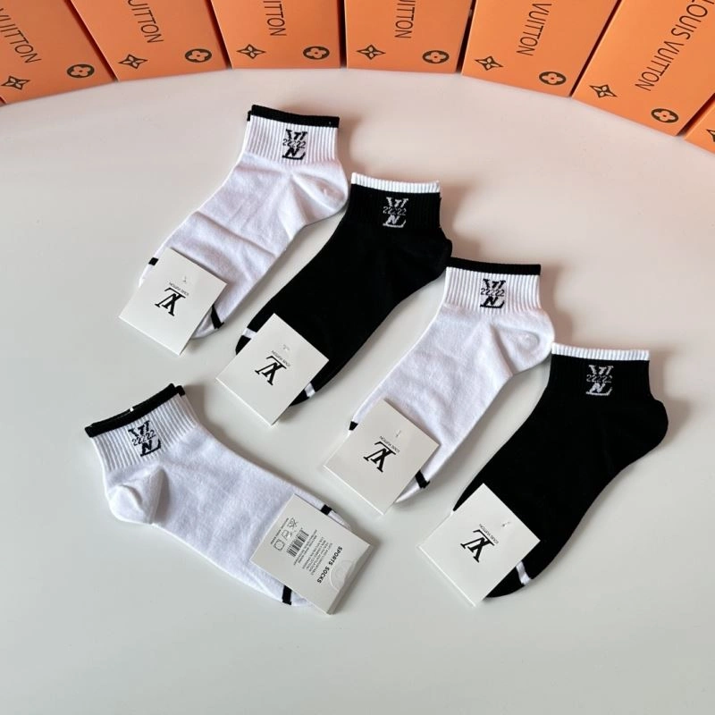 GoodFit Louis Vuitton Socks 273579