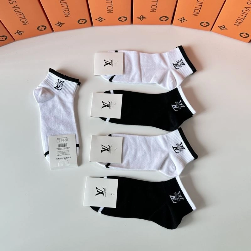 GoodFit Louis Vuitton Socks 273579