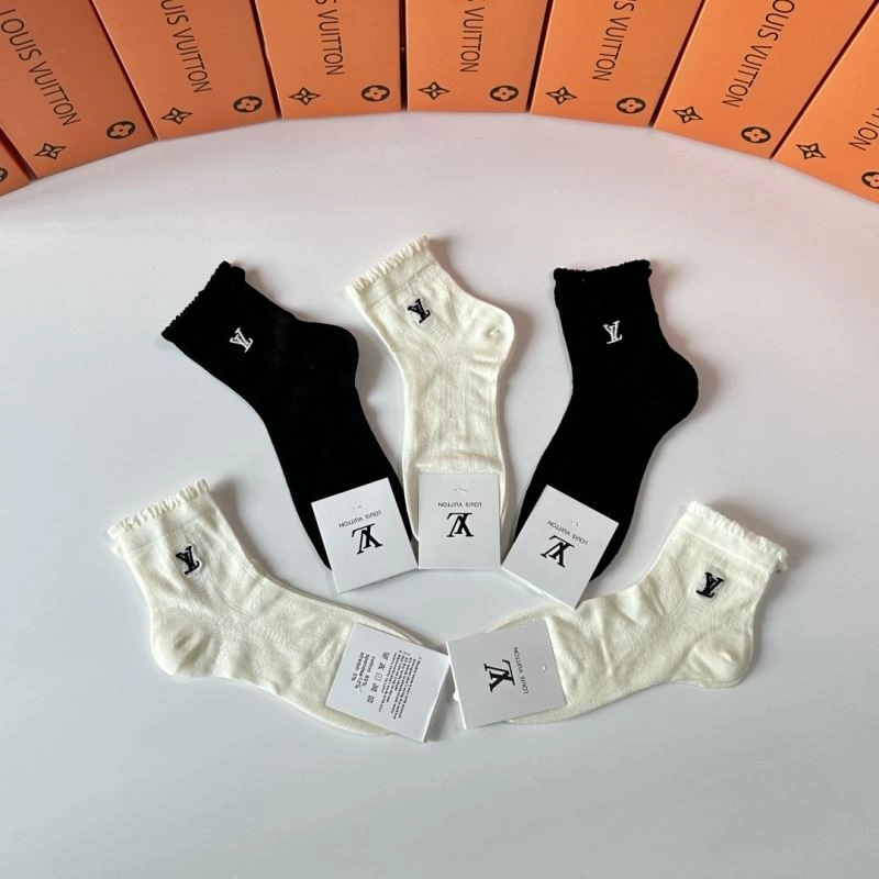 Contemporary Louis Vuitton Socks 273556