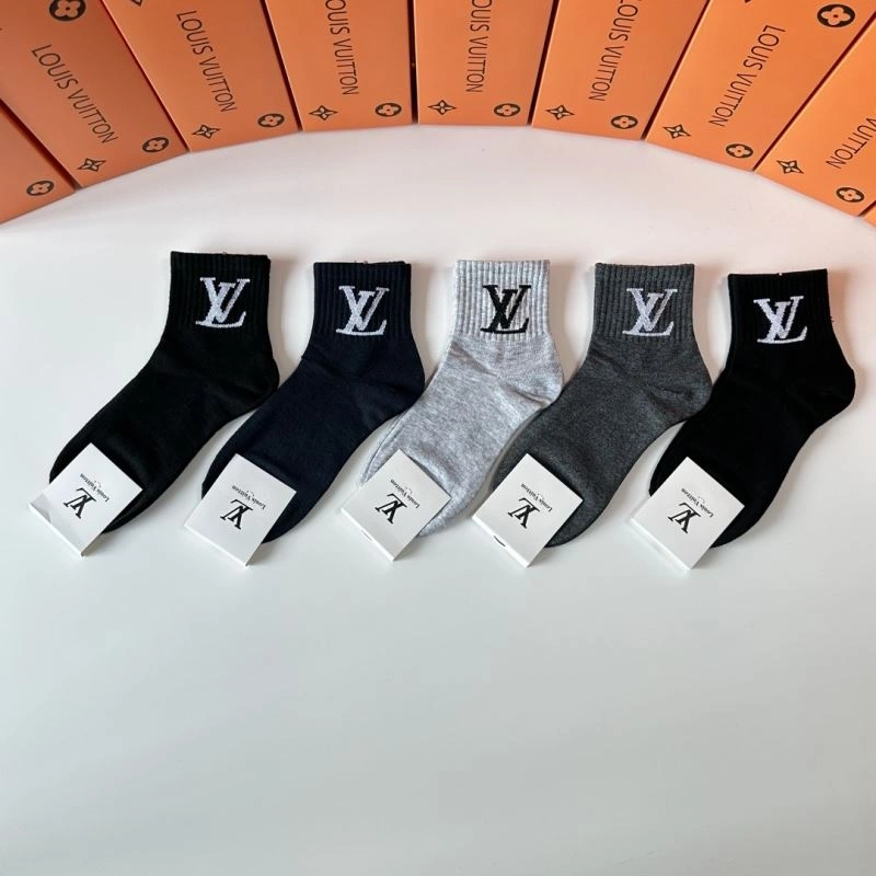 Breathable Louis Vuitton Socks 273562