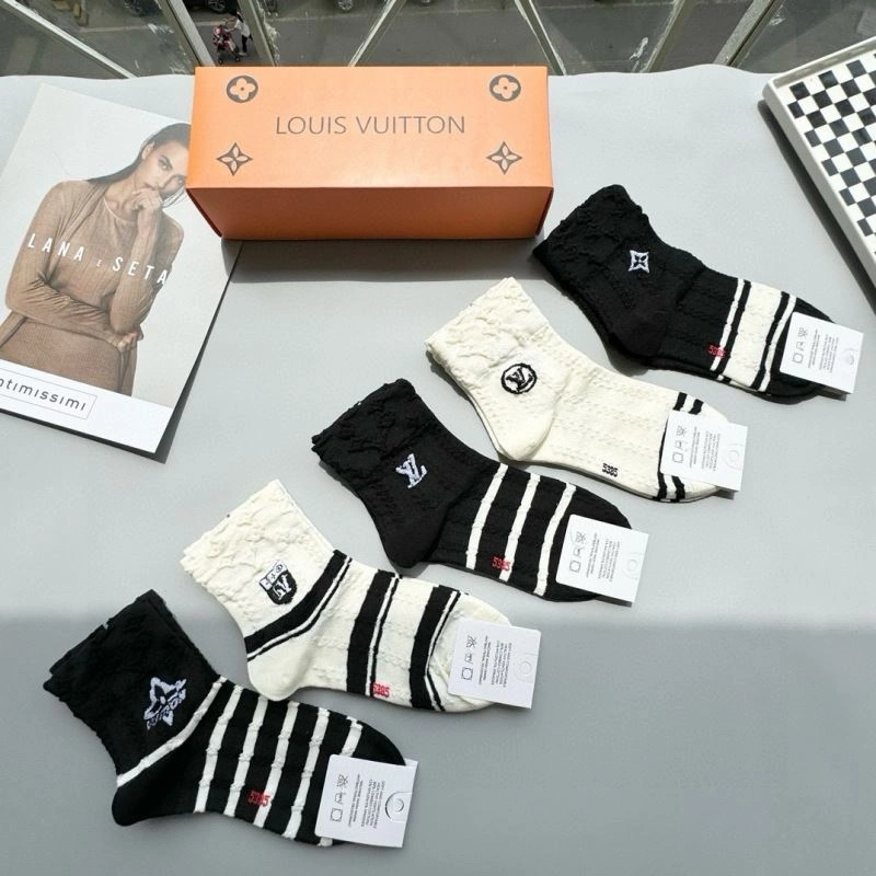 OnTrend Louis Vuitton Socks 273545