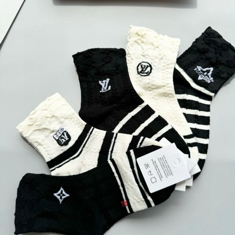 OnTrend Louis Vuitton Socks 273545