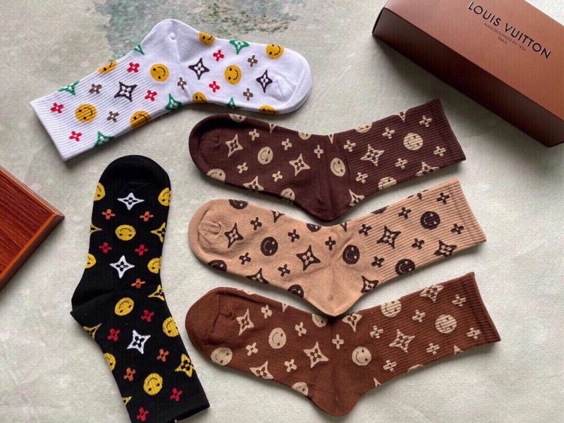 Trendsetting Louis Vuitton Socks 273555