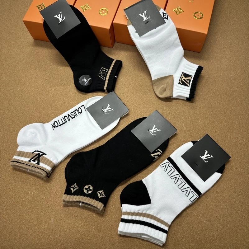 Louis Vuitton Socks UrbanChic 273558