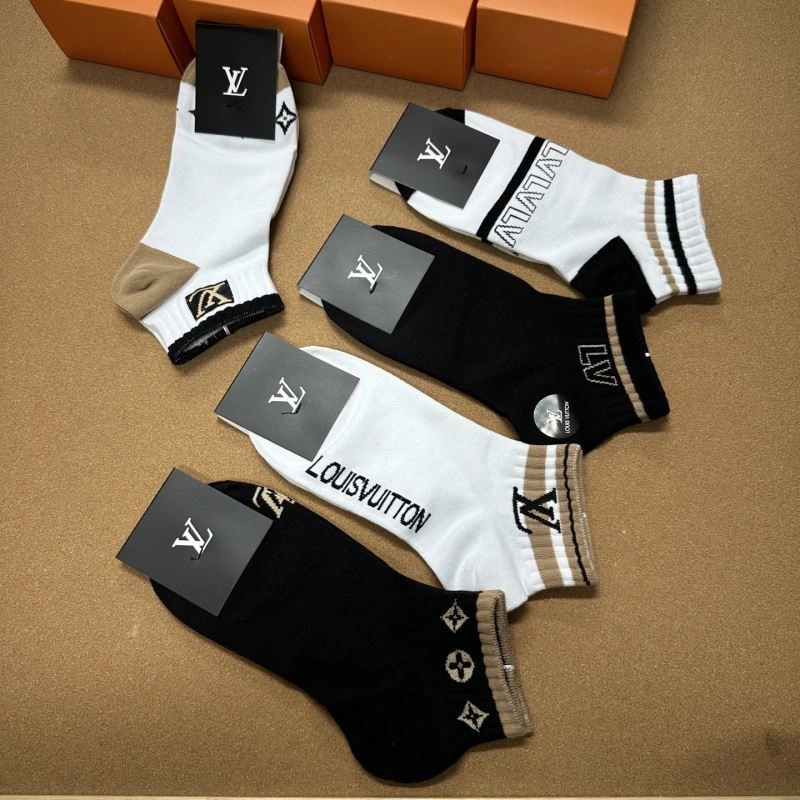 Louis Vuitton Socks UrbanChic 273558