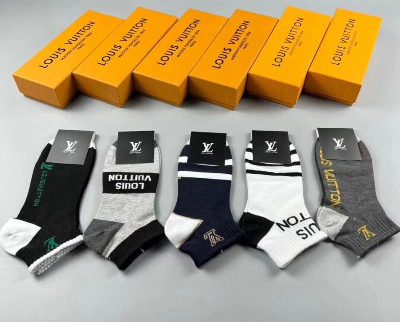 Contemporary Louis Vuitton Socks 273557