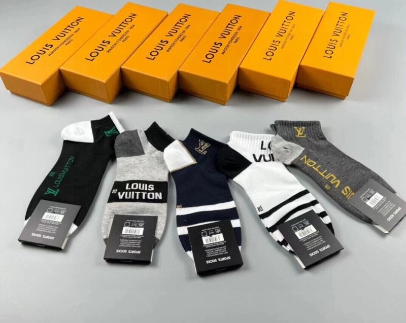 Contemporary Louis Vuitton Socks 273557