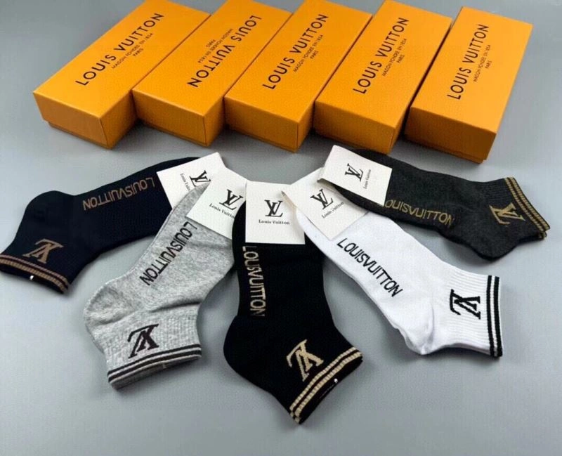 Louis Vuitton Socks Fashionable 273532