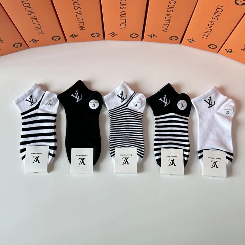 Durable Louis Vuitton Socks 273554
