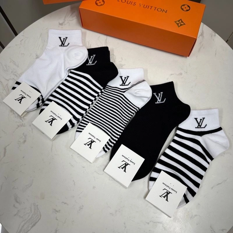 SoftTouch Louis Vuitton Socks 273535
