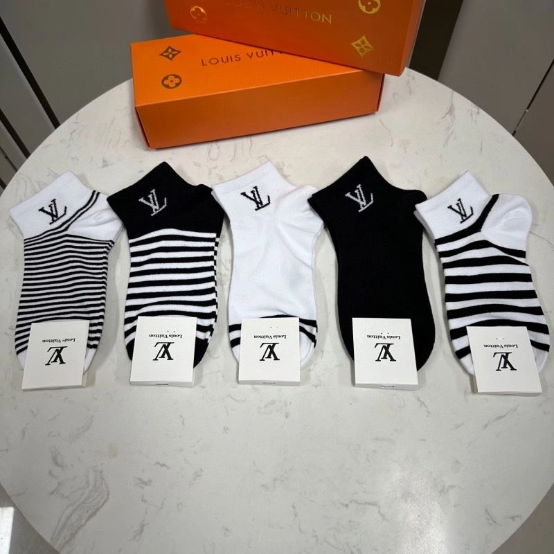 SoftTouch Louis Vuitton Socks 273535