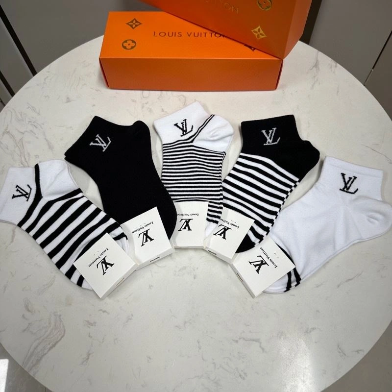 SoftTouch Louis Vuitton Socks 273535