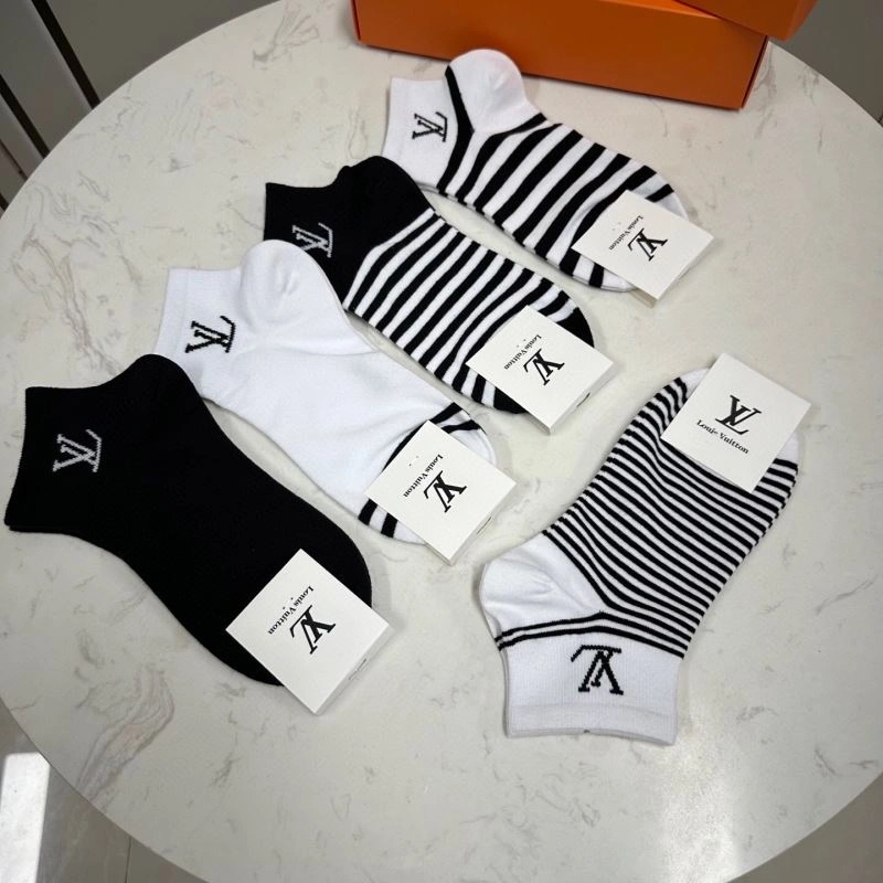 SoftTouch Louis Vuitton Socks 273535