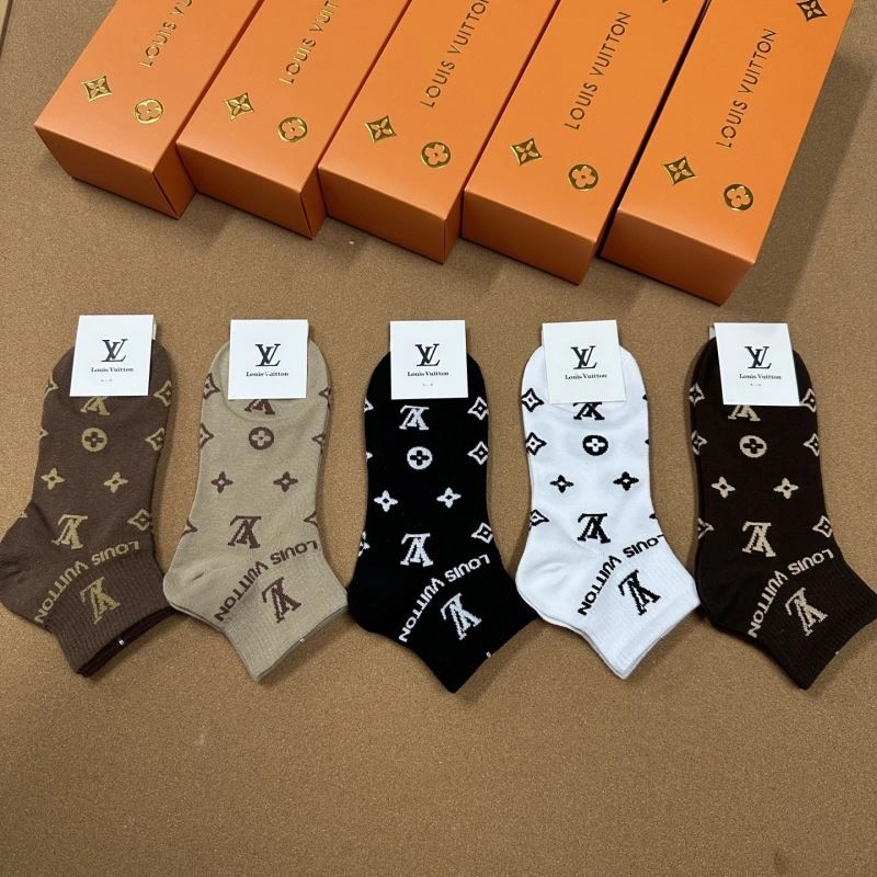 Affordable Louis Vuitton Socks 273543