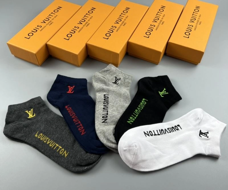 Louis Vuitton Socks Upgraded 274617