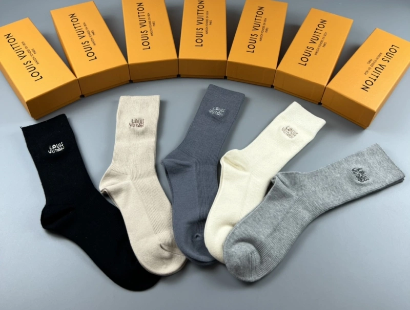 Louis Vuitton Socks MoistureWicking 274459