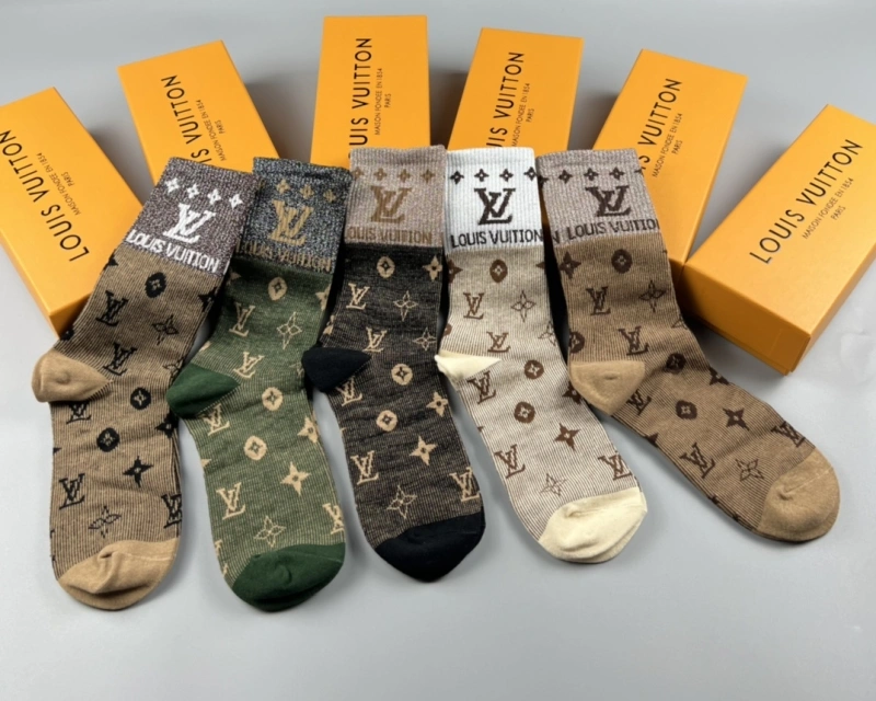 TimelessDesign Louis Vuitton Socks 274447