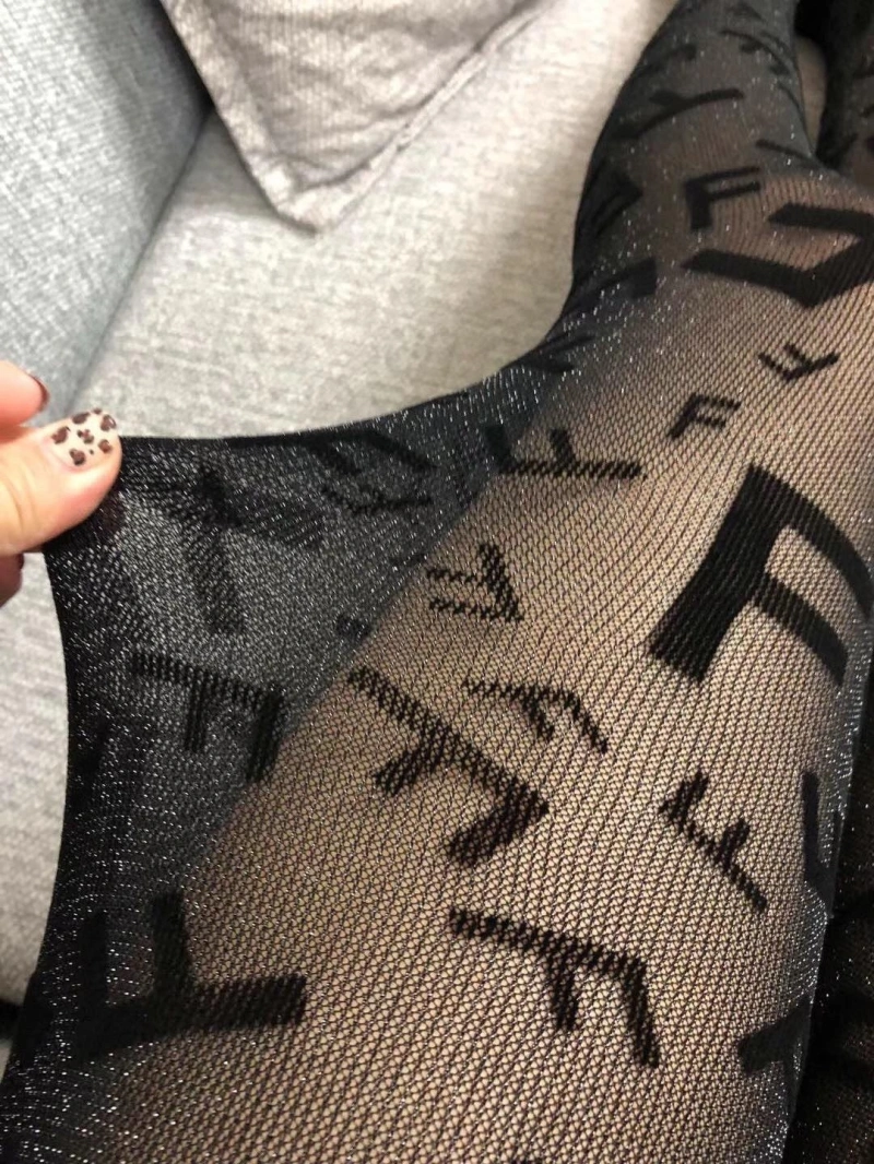 Minimalist Louis Vuitton Socks 274445