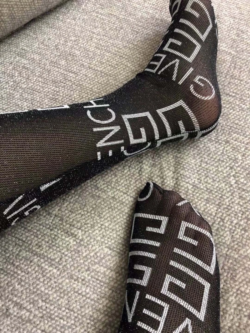 Bold Louis Vuitton Socks 274446