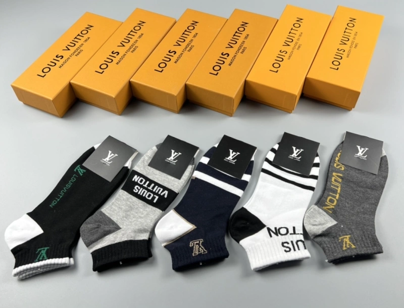 Compact Louis Vuitton Socks 274167