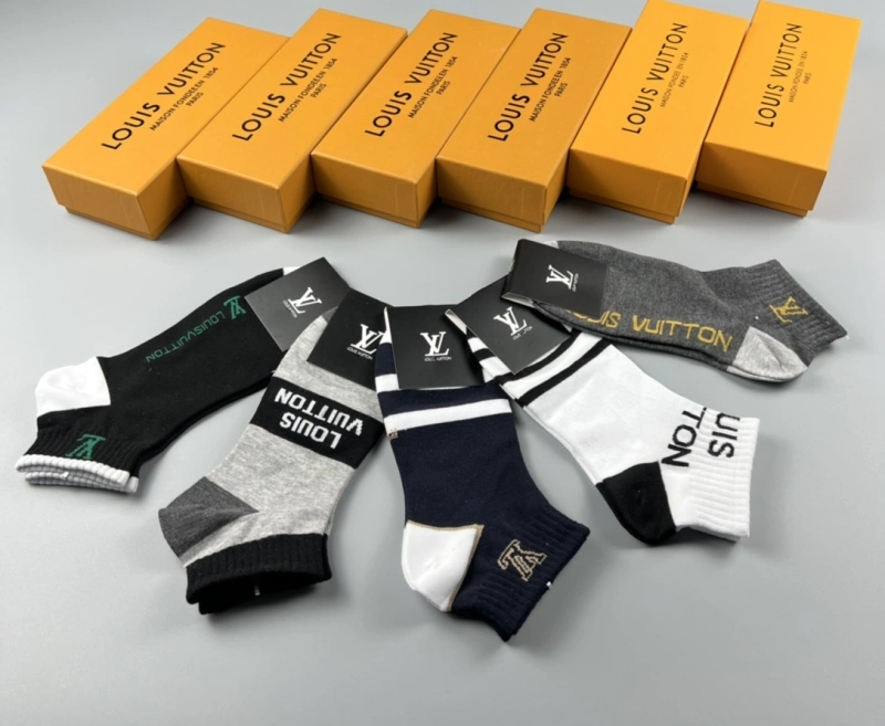 Compact Louis Vuitton Socks 274167