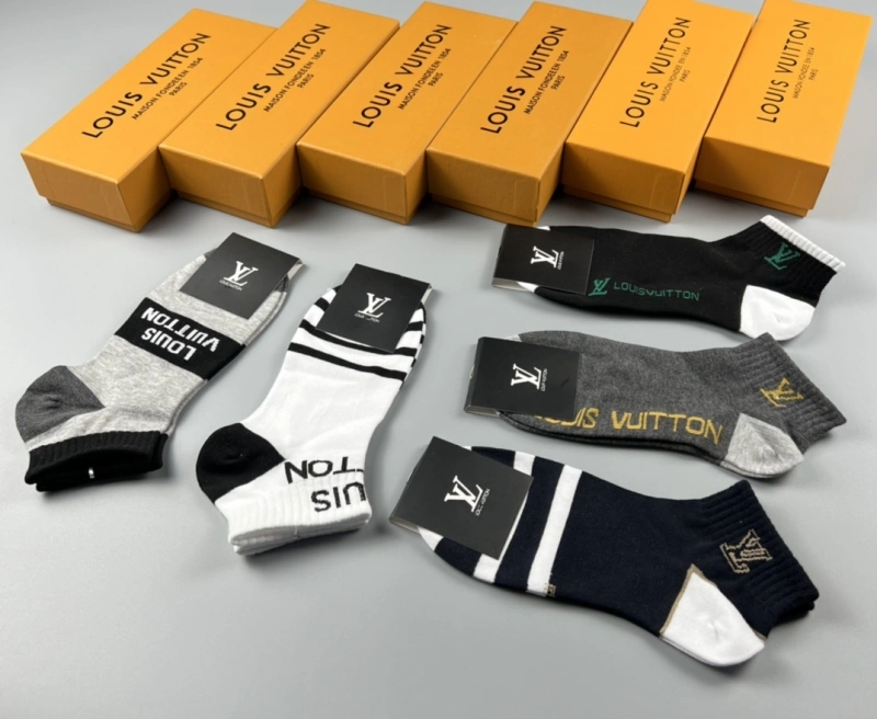 Compact Louis Vuitton Socks 274167