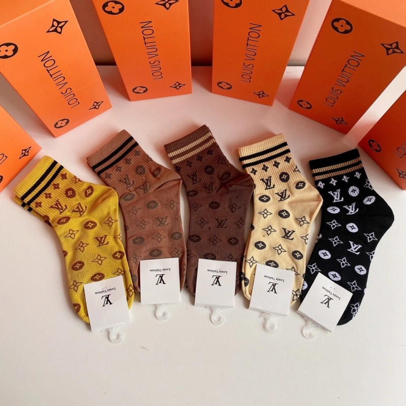 Comfortable Louis Vuitton Socks 274164