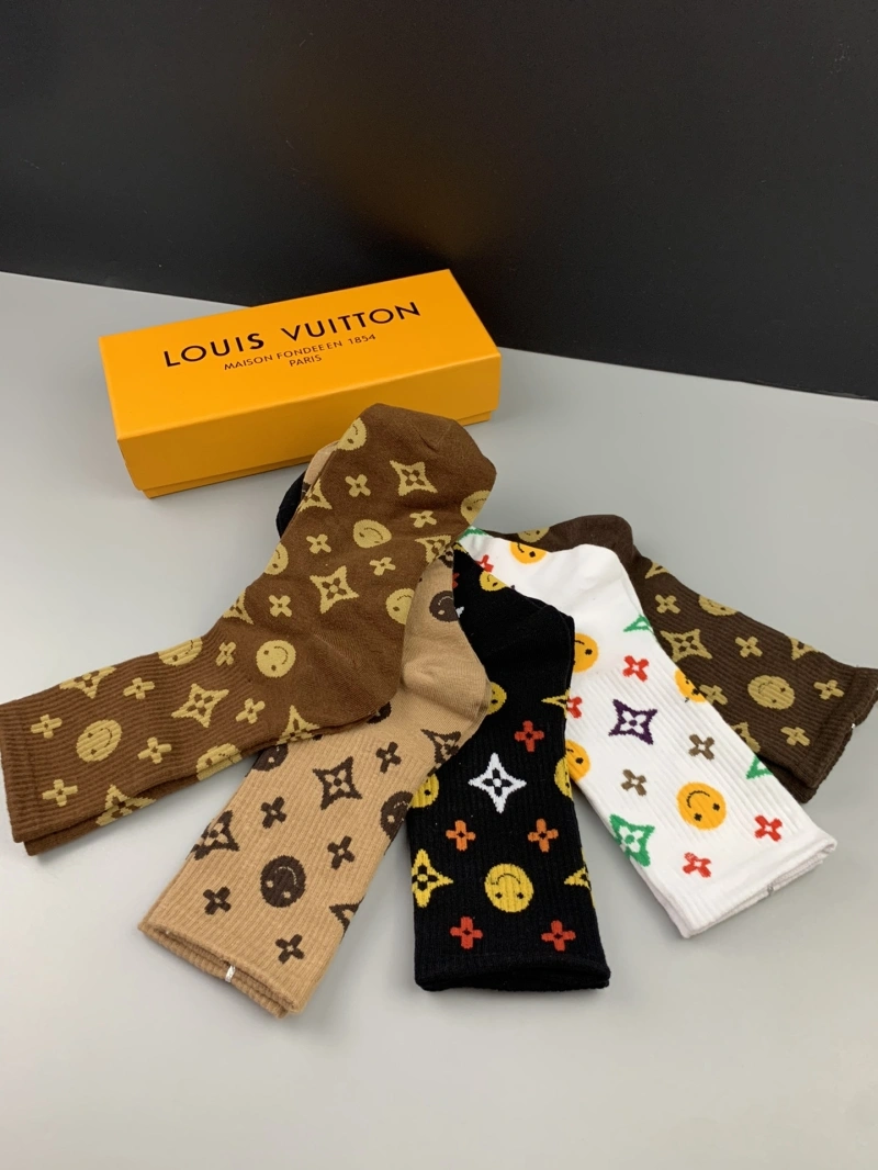 QuickDry Louis Vuitton Socks 274138