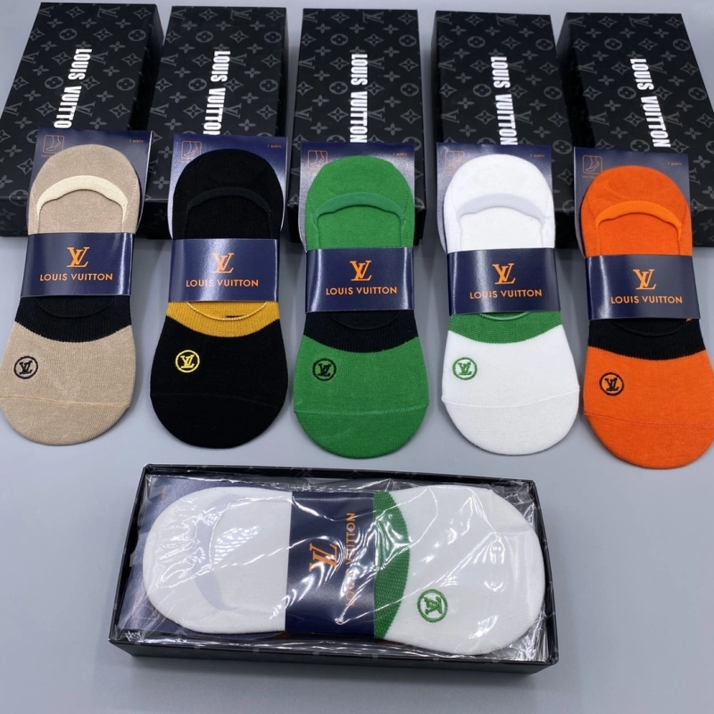 Louis Vuitton Socks FashionForward 274132