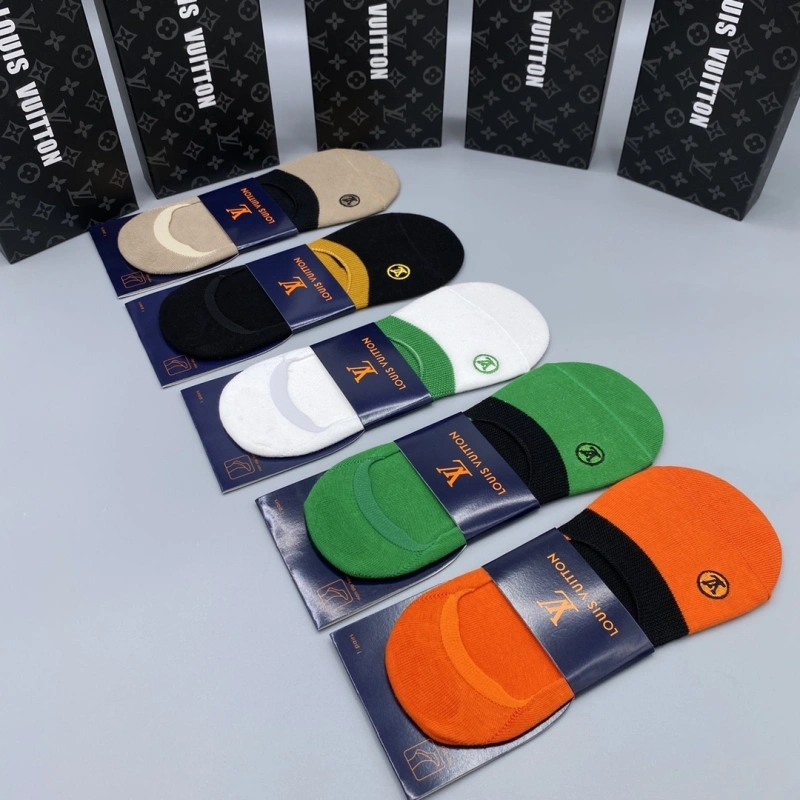 Louis Vuitton Socks FashionForward 274132