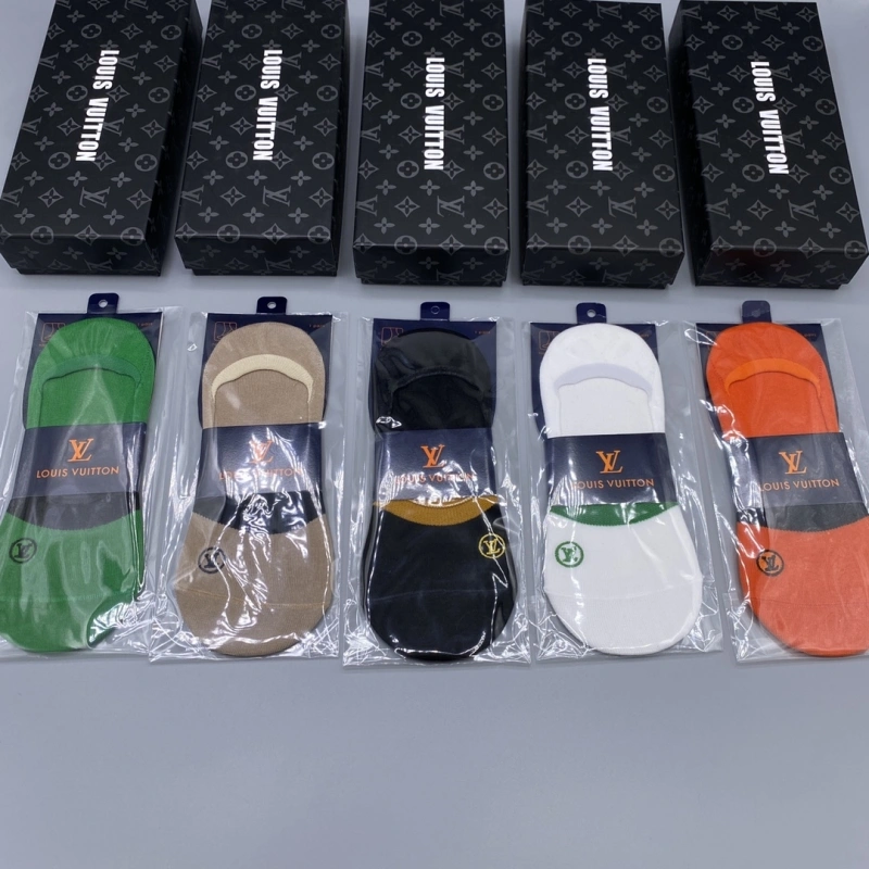 Louis Vuitton Socks FashionForward 274132