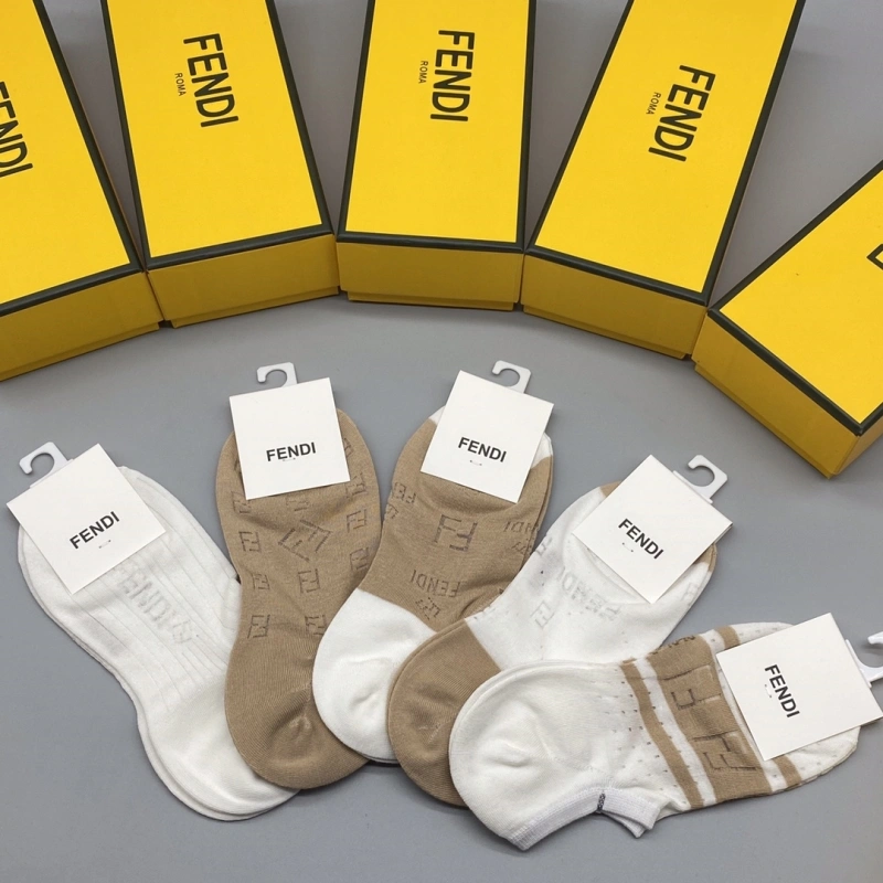Cozy Louis Vuitton Socks 274111