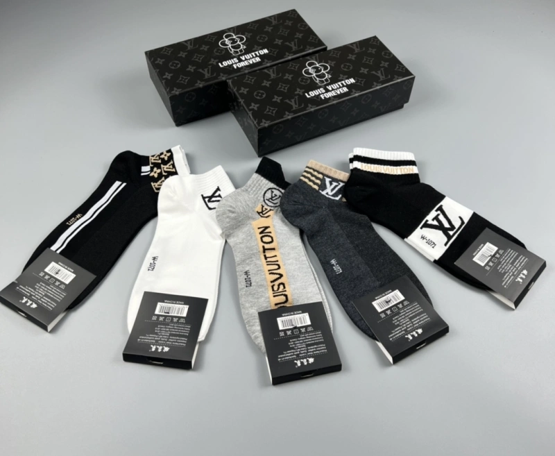 Louis Vuitton Socks Popular 274133