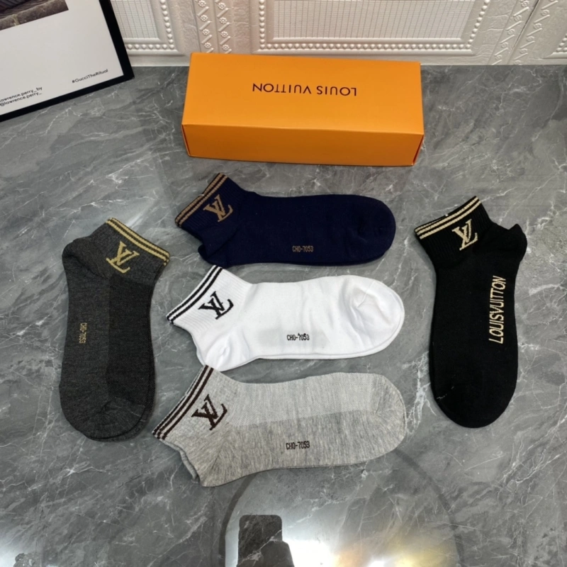 NewStyle Louis Vuitton Socks 274130