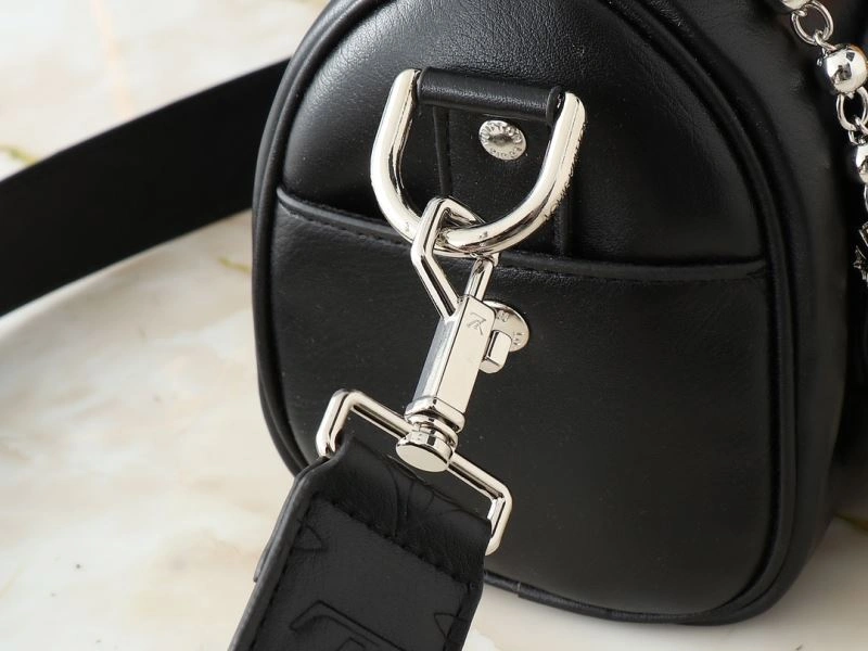 Flexible Louis Vuitton Speedy Bags 80341