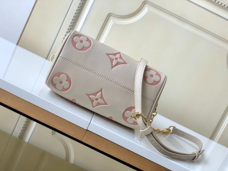 UrbanChic Louis Vuitton Speedy Bags 94190