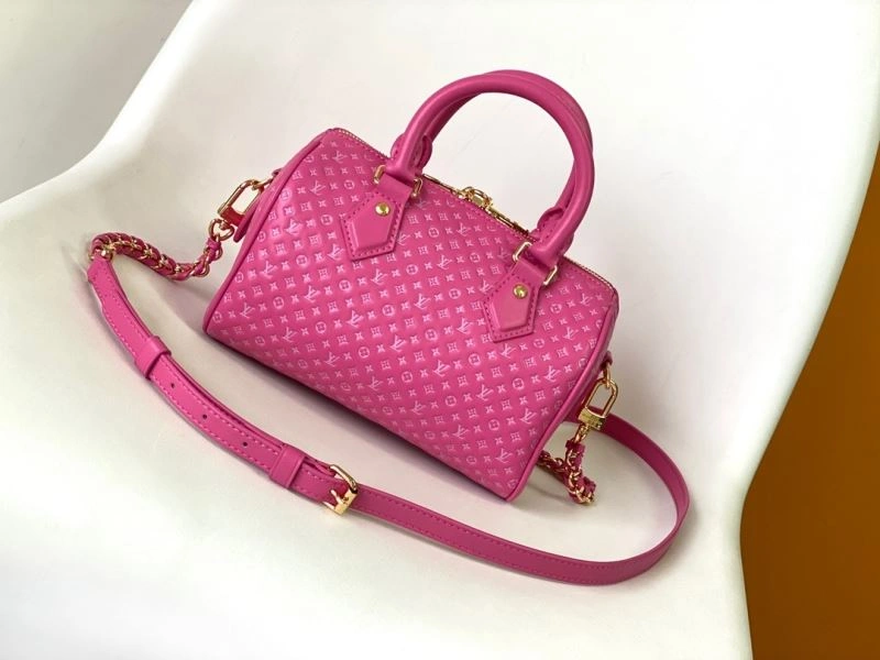 Effortless Louis Vuitton Speedy Bags 94169